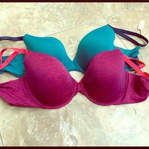 Victoria Secret T-shirt Bras NWT